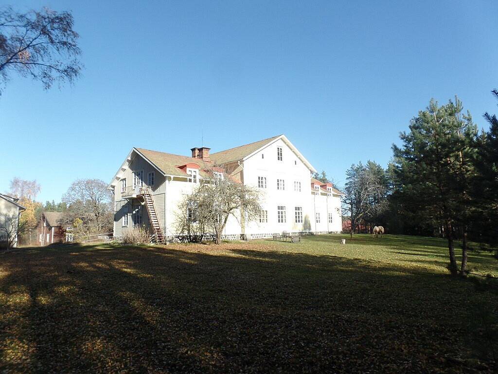 Mangårdsbyggnaden